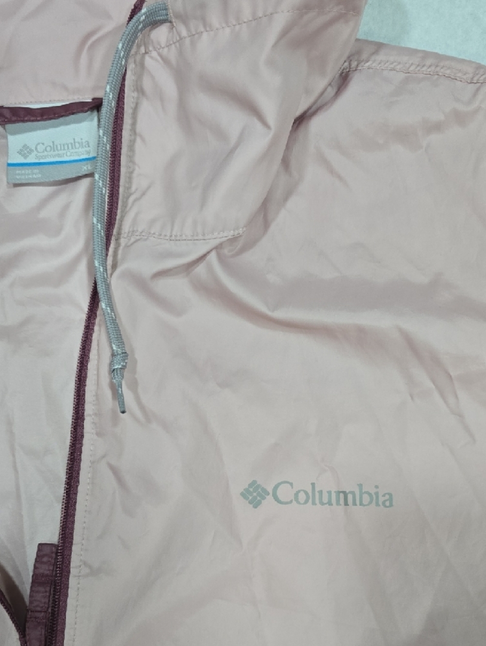 Columbia Pink and Mauve Two-Tone Bomber‎ Jacket - Picture 5 of 8